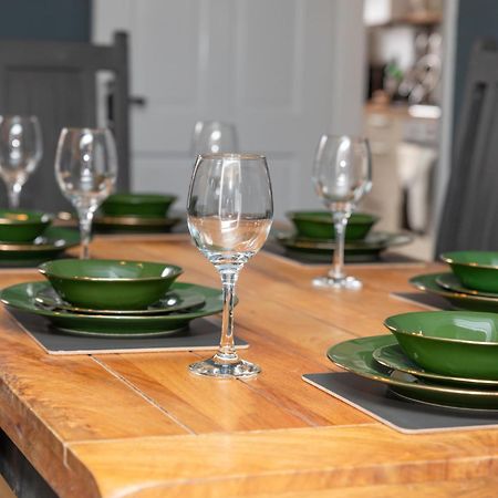 Characterful Terrace Retreat In County Durham - Sleeps 6 Leilighet Stanley  Eksteriør bilde